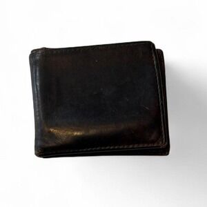 Distressed‎ Brown Leather Bifold Wallet